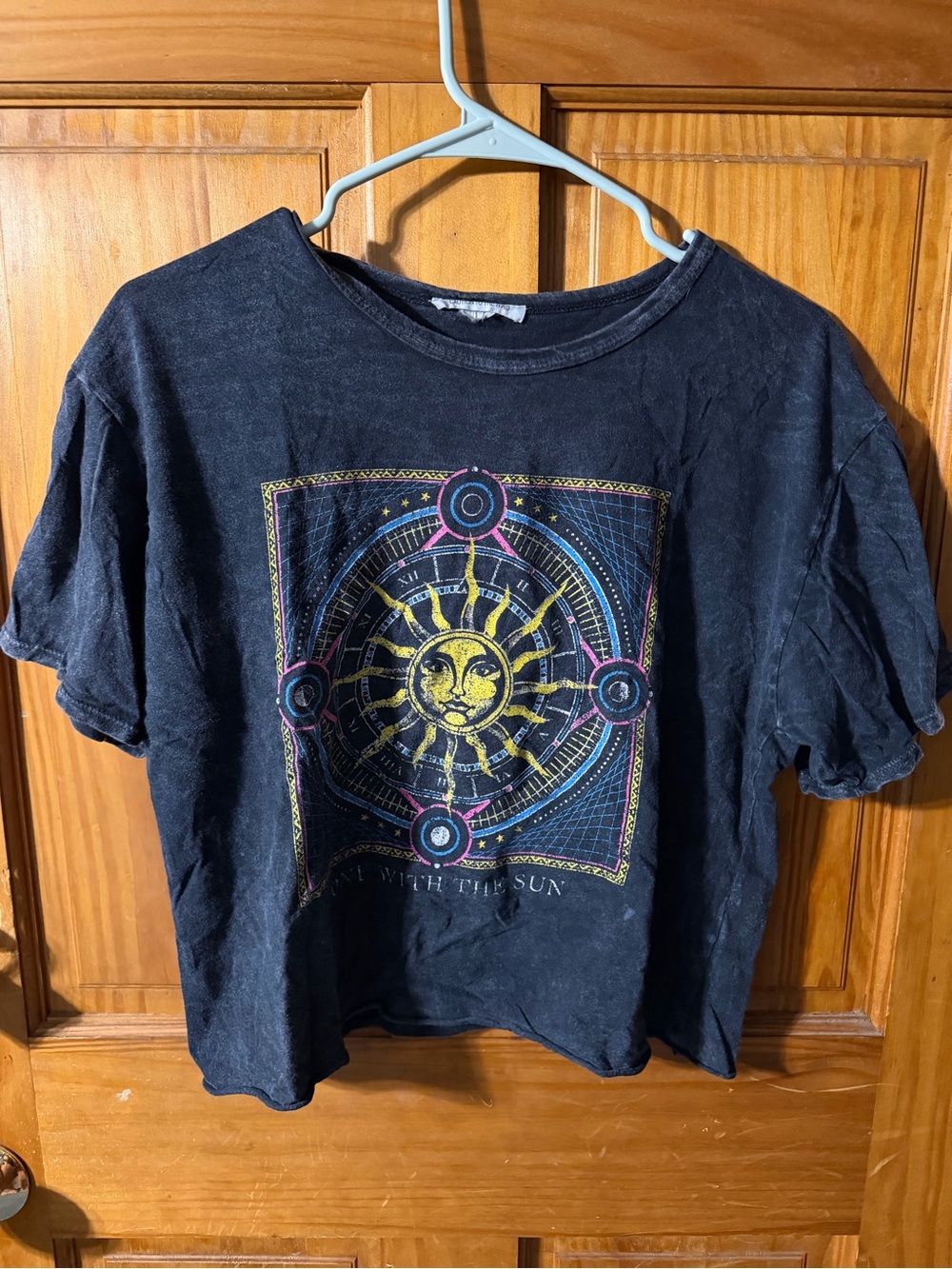 Womens Black Graphic Sun Tee